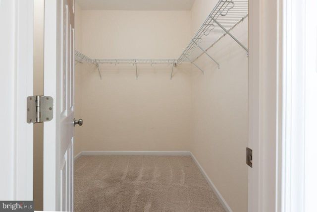 88 LIVERPOOL LN, Martinsburg, WV 25405