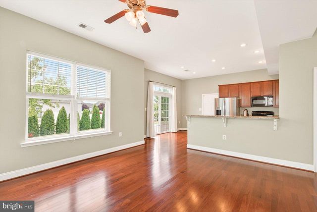 88 LIVERPOOL LN, Martinsburg, WV 25405