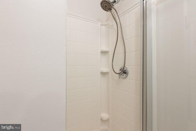 88 LIVERPOOL LN, Martinsburg, WV 25405