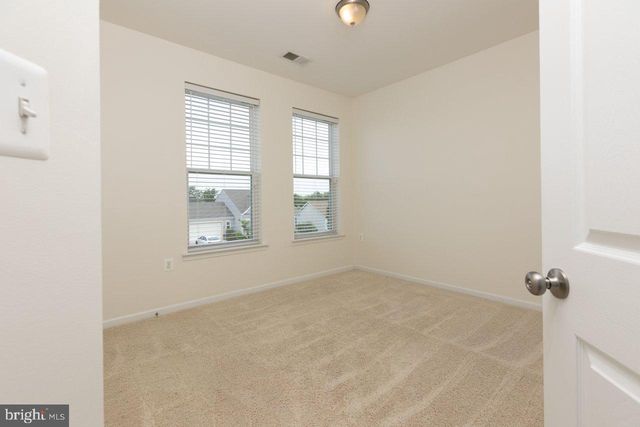 88 LIVERPOOL LN, Martinsburg, WV 25405