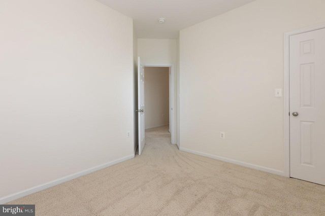88 LIVERPOOL LN, Martinsburg, WV 25405