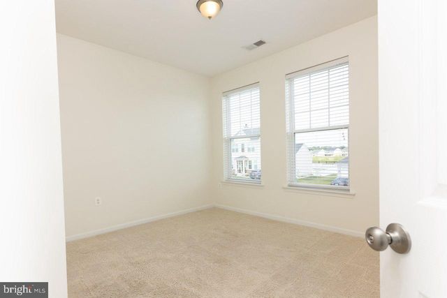 88 LIVERPOOL LN, Martinsburg, WV 25405