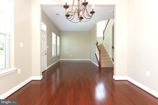 88 LIVERPOOL LN, Martinsburg, WV 25405