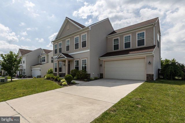 88 LIVERPOOL LN, Martinsburg, WV 25405