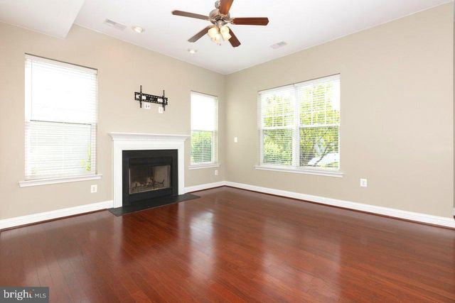 88 LIVERPOOL LN, Martinsburg, WV 25405