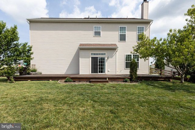 88 LIVERPOOL LN, Martinsburg, WV 25405