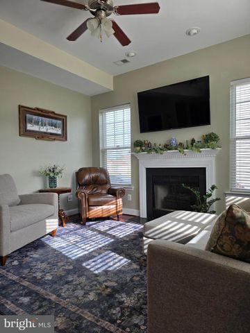 88 LIVERPOOL LN, Martinsburg, WV 25405