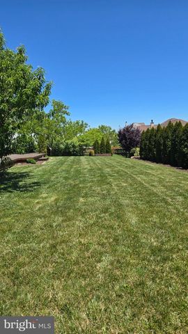 88 LIVERPOOL LN, Martinsburg, WV 25405