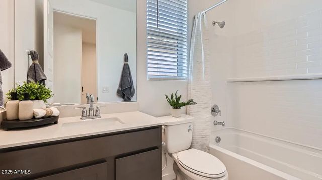 23354 W PARKWAY Drive, Buckeye, AZ 85326