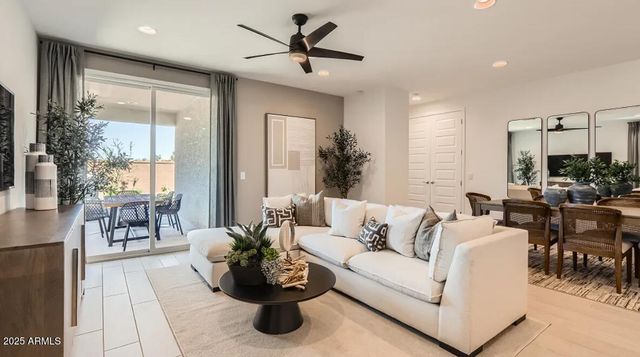 23354 W PARKWAY Drive, Buckeye, AZ 85326