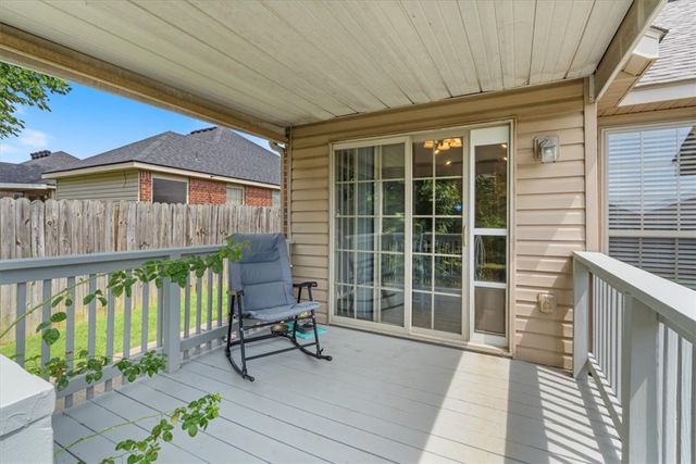 402 W Worchester, Siloam Springs, AR 72761