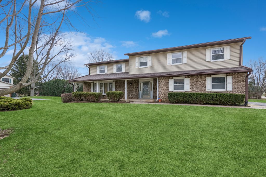 5017 Kenneth Drive, Crystal Lake, IL 60014