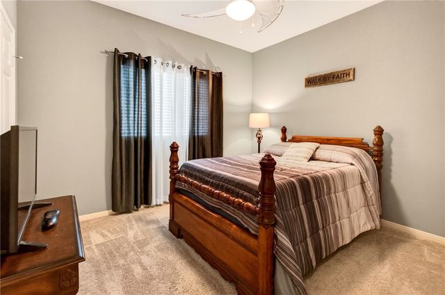 6042 Natchez Dr, Corpus Christi, TX 78414