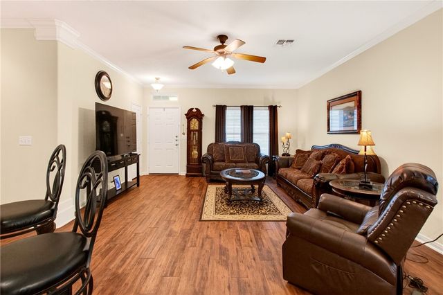 6042 Natchez Dr, Corpus Christi, TX 78414