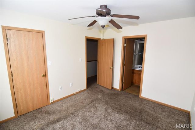 3 Hensley Terrace, Jennings, MO 63136