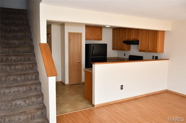 3 Hensley Terrace, Jennings, MO 63136