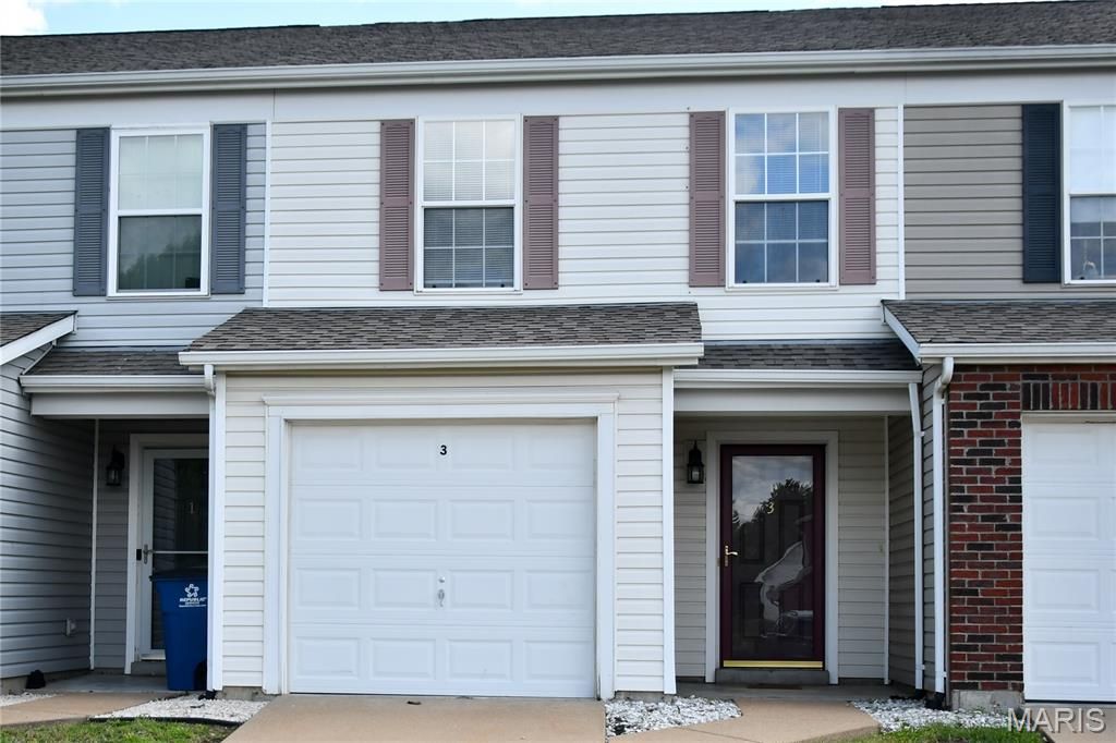3 Hensley Terrace, Jennings, MO 63136