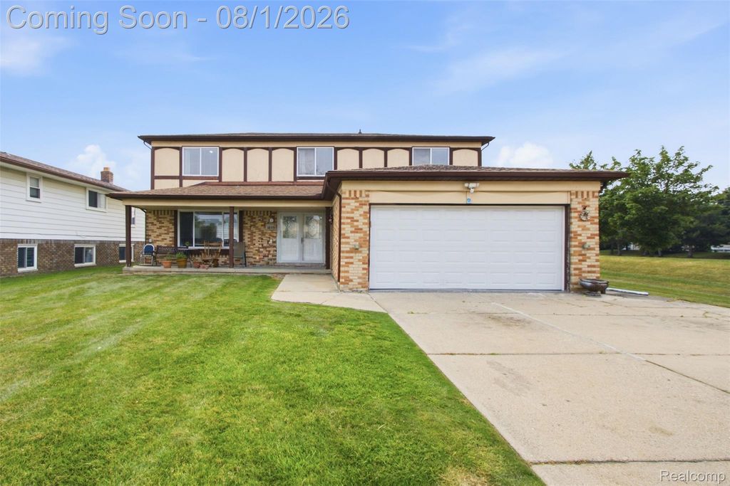 38979 Lowell Court, Sterling Heights, MI 48310