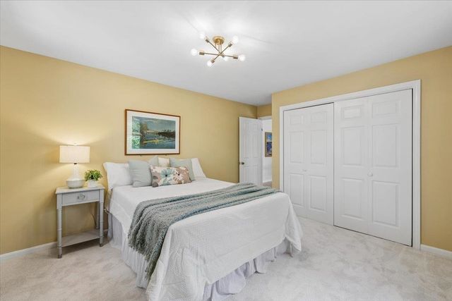 44 Brick Mill Road, Bedford, NH 03110