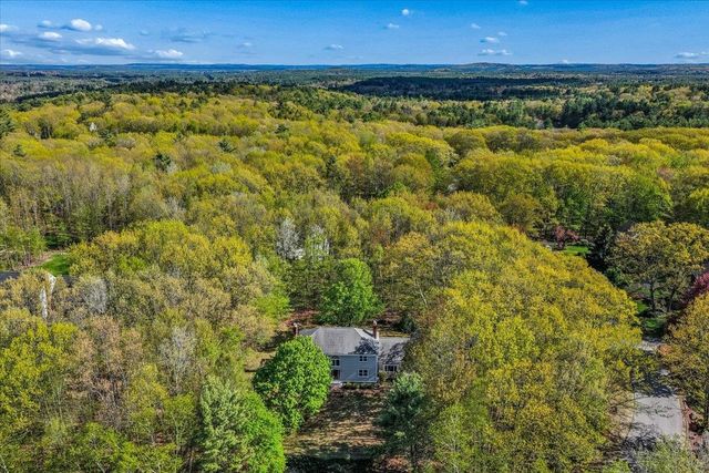 44 Brick Mill Road, Bedford, NH 03110