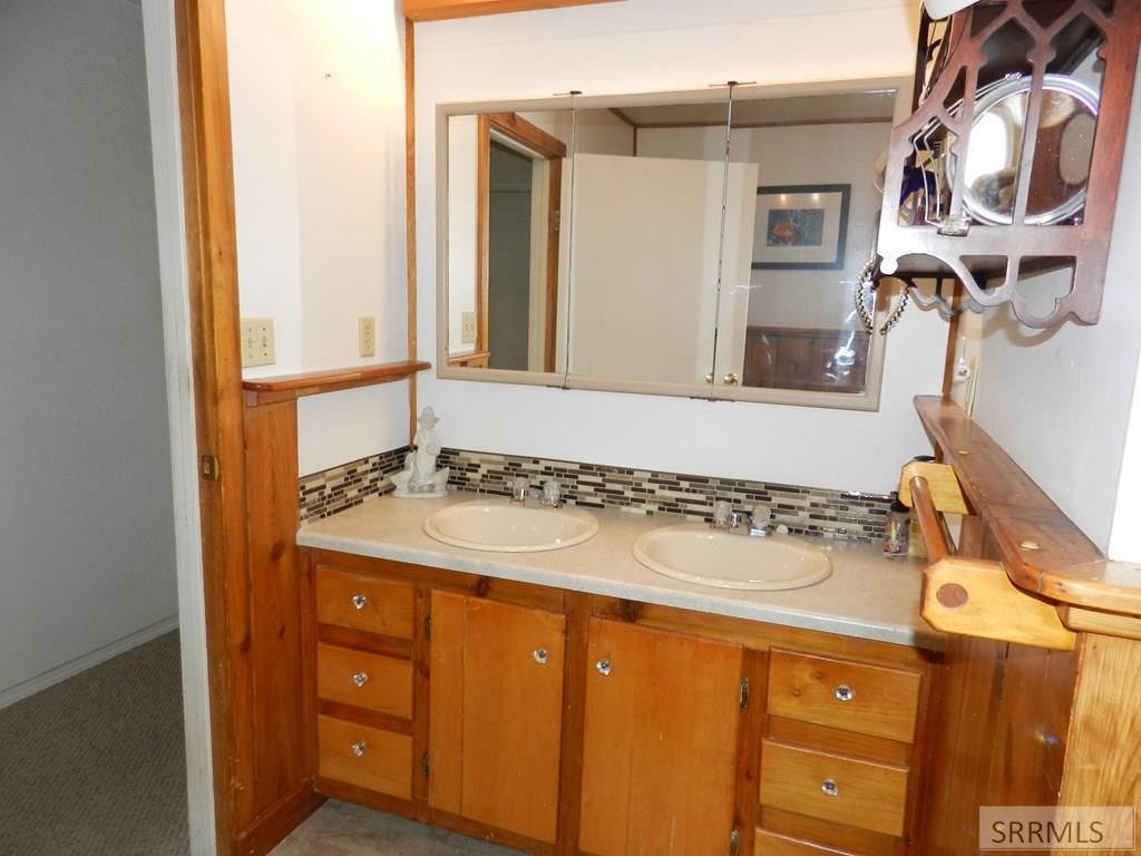 Image 21 of property listing at 109 Lena Street, Salmon, ID 83467