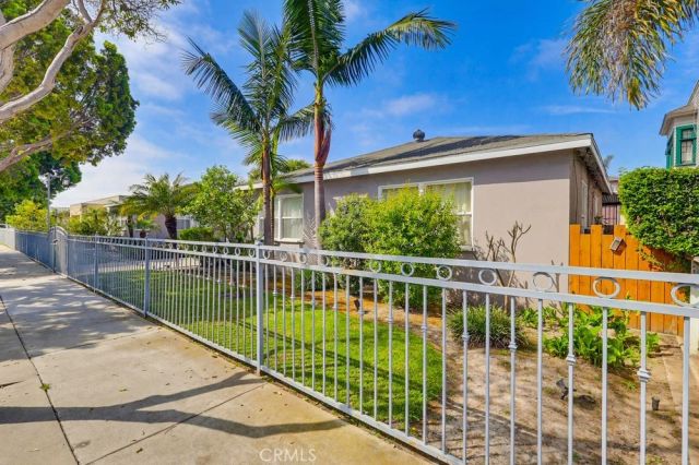 2669 Lime, Signal Hill, CA 90755