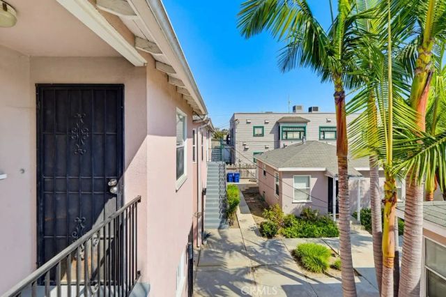 2669 Lime, Signal Hill, CA 90755