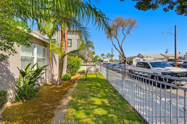 2669 Lime, Signal Hill, CA 90755