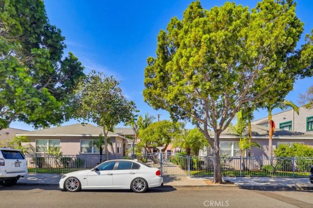2669 Lime, Signal Hill, CA 90755