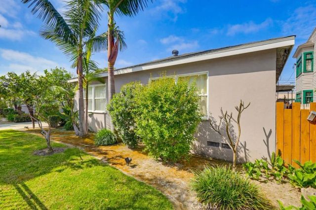 2669 Lime, Signal Hill, CA 90755