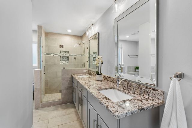 5706 Ariel Street, Houston, TX 77096