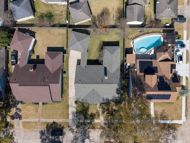 5706 Ariel Street, Houston, TX 77096