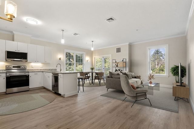244 Main 301, Millis, MA 02054
