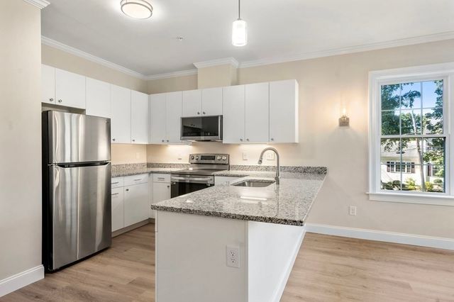 244 Main 301, Millis, MA 02054