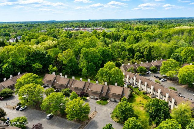 92 Wigwam Lane, Tinton Falls, NJ 07724