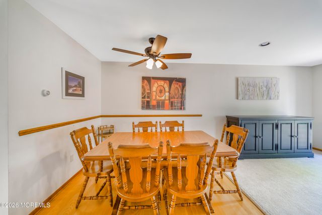 92 Wigwam Lane, Tinton Falls, NJ 07724