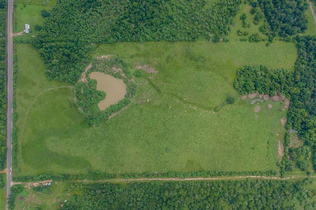 000 Stockold Road, Sealy, TX 77474