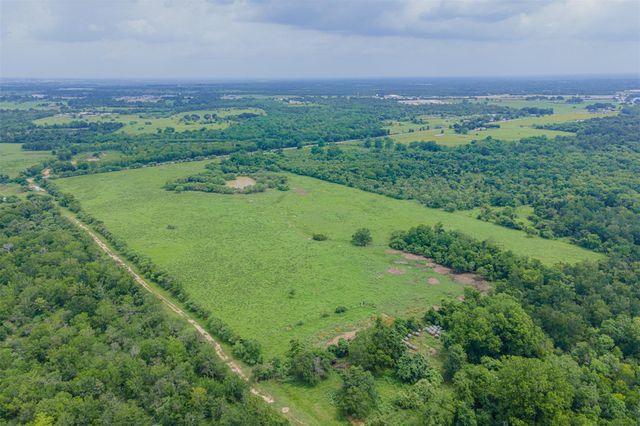 000 Stockold Road, Sealy, TX 77474
