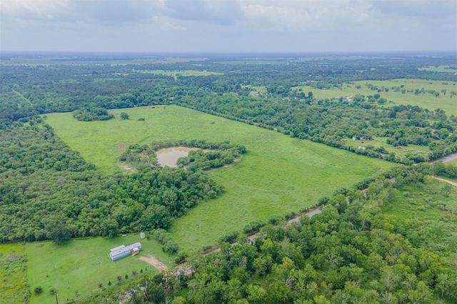 000 Stockold Road, Sealy, TX 77474