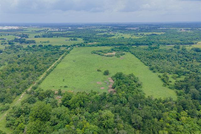 000 Stockold Road, Sealy, TX 77474