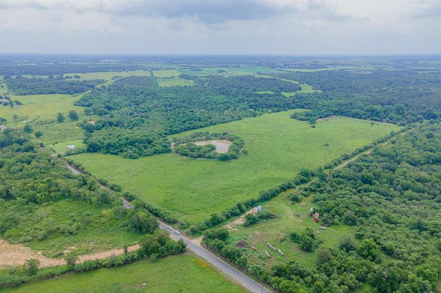 000 Stockold Road, Sealy, TX 77474