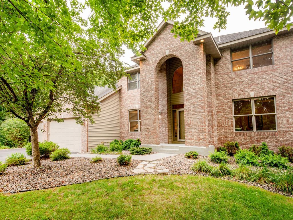 14245 Guadalcanal Street NE, Ham Lake, MN 55304