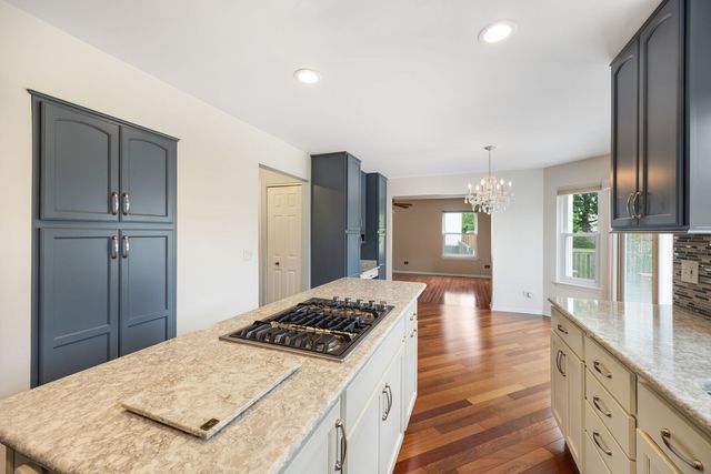 288 Forest Drive, Crystal Lake, IL 60014