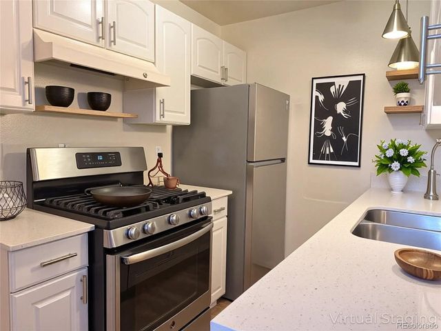 10722 E Exposition Ave 112, Aurora, CO 80012