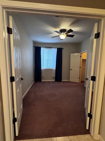 1780 Alicante Dr, Roseville, CA 95747