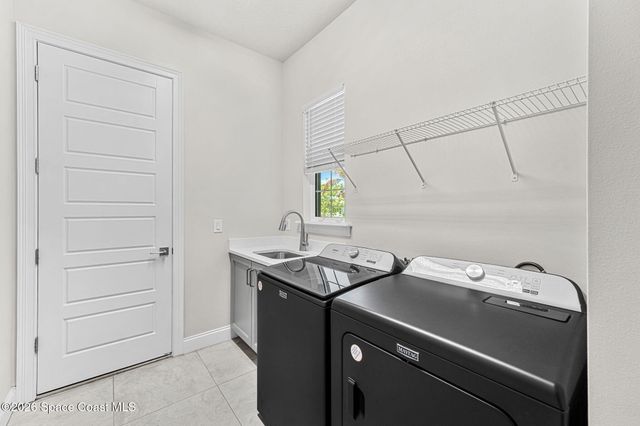 4365 Negal Circle, Melbourne, FL 32901