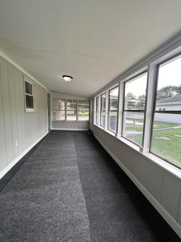 1001 W 38th Place, Hobart, IN 46342