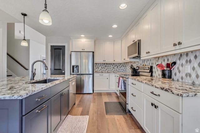 10289 S LOCUST RIDGE CT, South Jordan, UT 84009