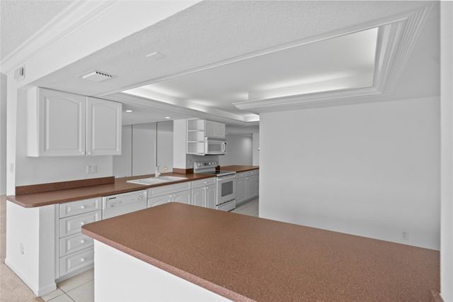 5100 N Ocean Blvd Apt 1116, Lauderdale By The Sea, FL 33308