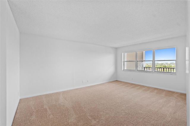 5100 N Ocean Blvd Apt 1116, Lauderdale By The Sea, FL 33308